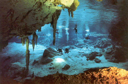 Cenote Dos Ojos