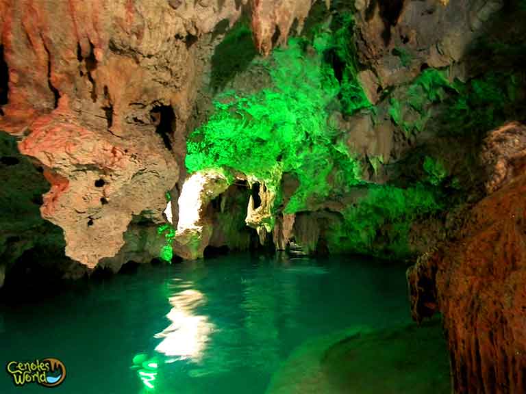Cenotes subterráneos