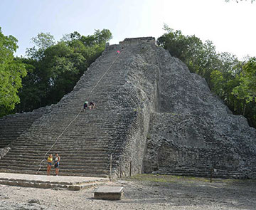Excursión Privada a Cobá y Nado en Cenotes